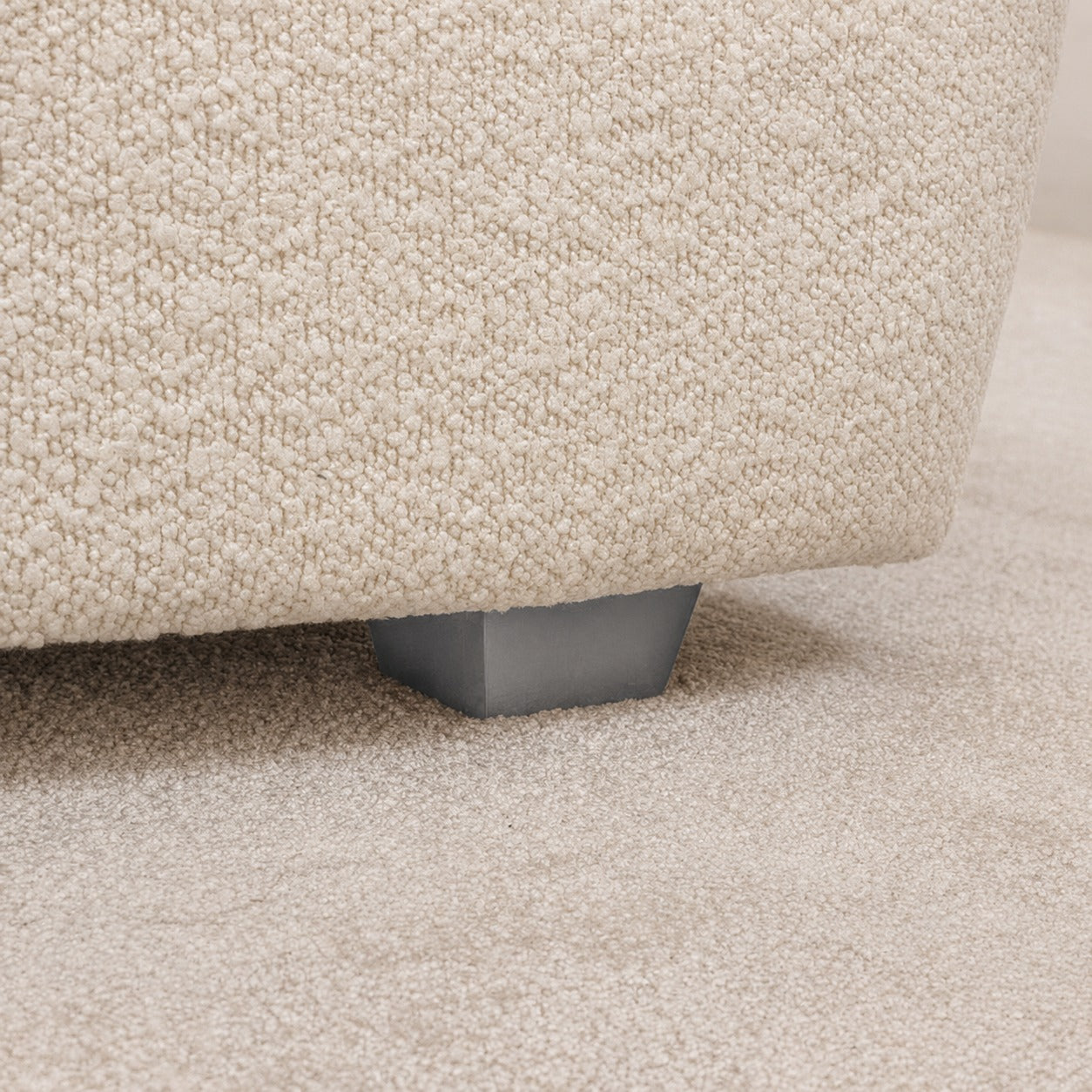 Royale Bed